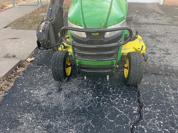 Image of John Deere X380 equipment image 2