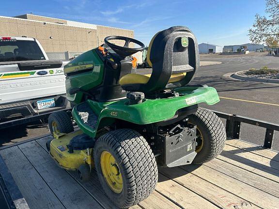 Image of John Deere X384 equipment image 2