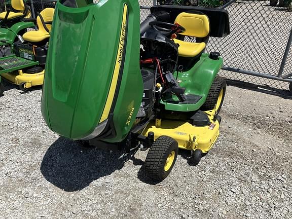 Image of John Deere X384 Primary image
