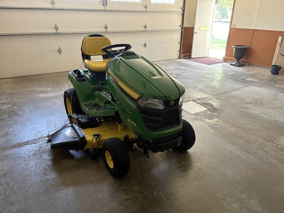 Image of John Deere X384 equipment image 2