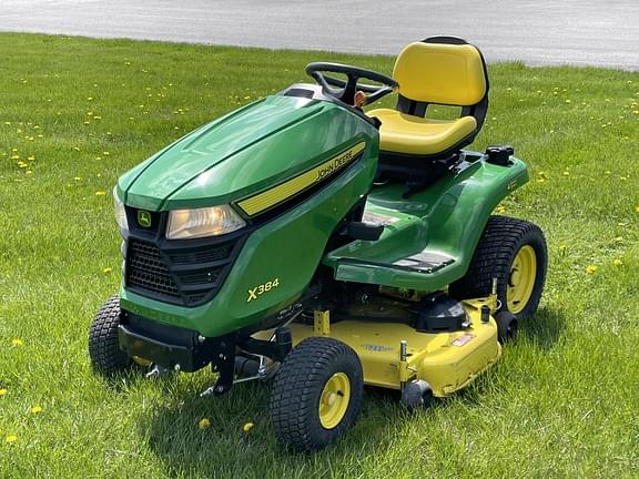 Image of John Deere X384 equipment image 2