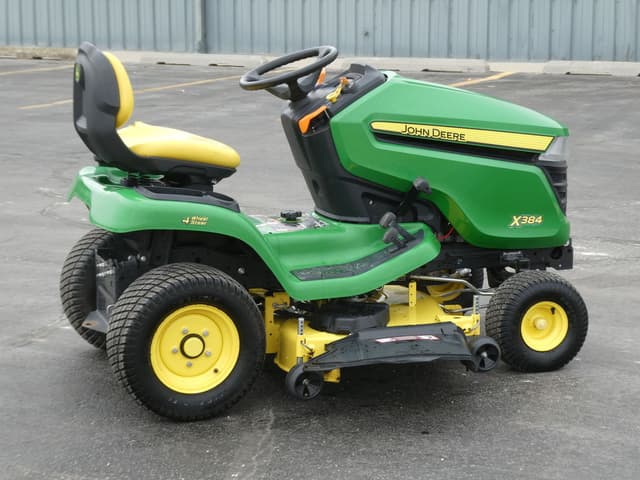 Image of John Deere X384 equipment image 3