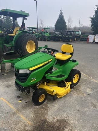 Main image John Deere X384