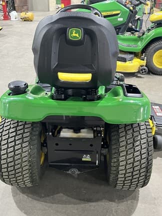 Image of John Deere X390 equipment image 4