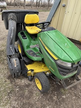 Image of John Deere X390 Image 0
