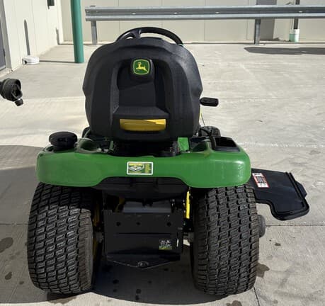 Image of John Deere X390 equipment image 3