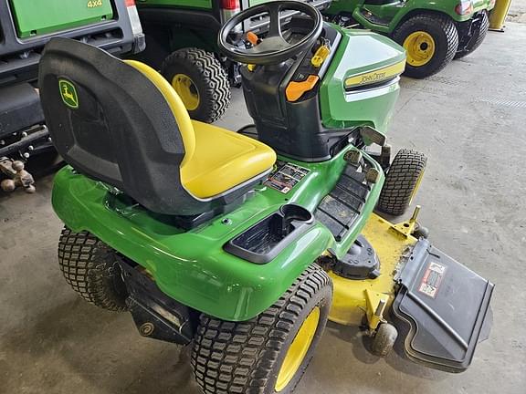 Image of John Deere X390 equipment image 4