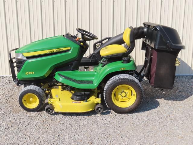 Image of John Deere X394 equipment image 1