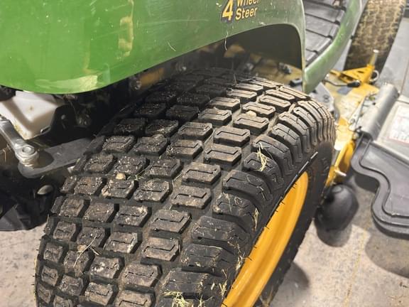 Image of John Deere X394 equipment image 4