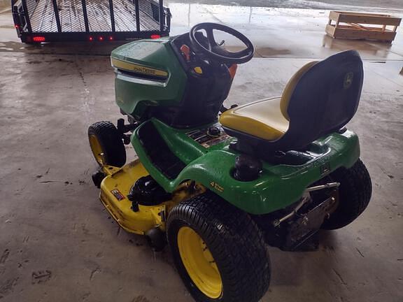 Image of John Deere X394 equipment image 1