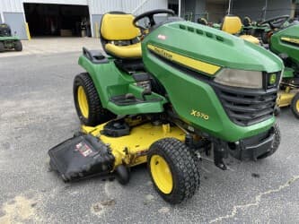 Image of John Deere X570 equipment image 2