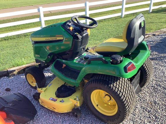 Main image John Deere X570