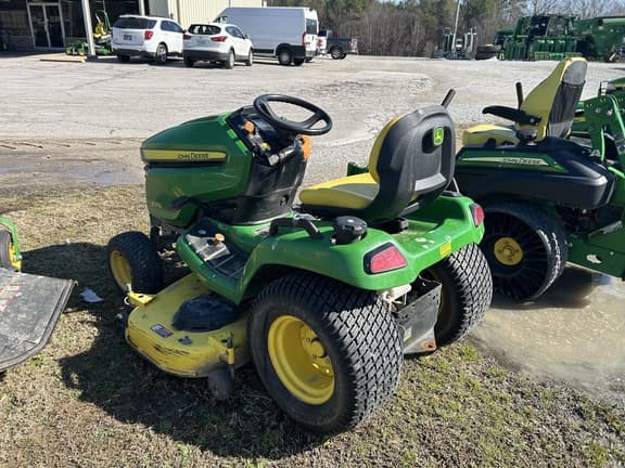 Image of John Deere X570 equipment image 4