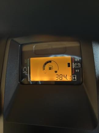 Image of John Deere X570 equipment image 4
