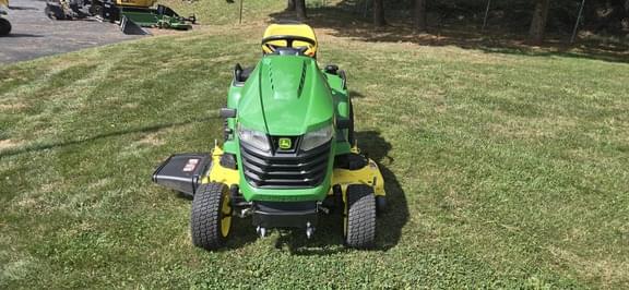 Image of John Deere X570 equipment image 1