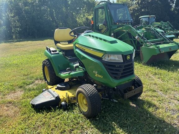 2019 John Deere X580 Equipment Image0