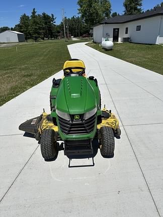 Image of John Deere X580 Primary image