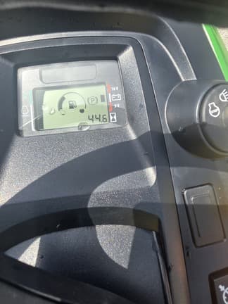Image of John Deere X584 equipment image 4