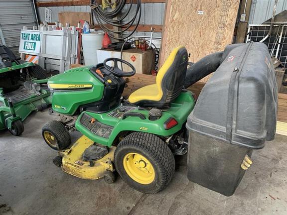 Image of John Deere X584 equipment image 3