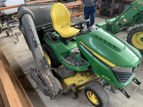 Image of John Deere X584 equipment image 2