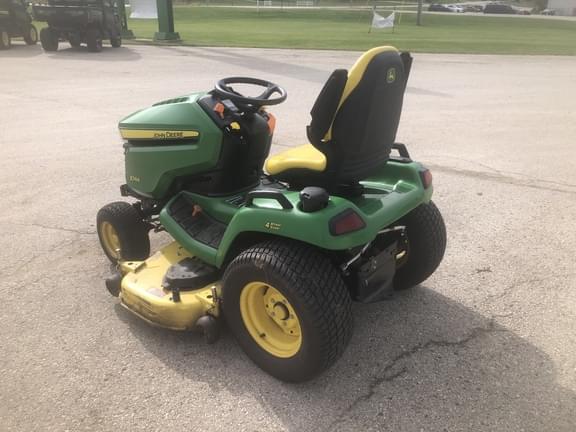 Image of John Deere X584 equipment image 4