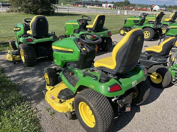 Image of John Deere X584 Primary image