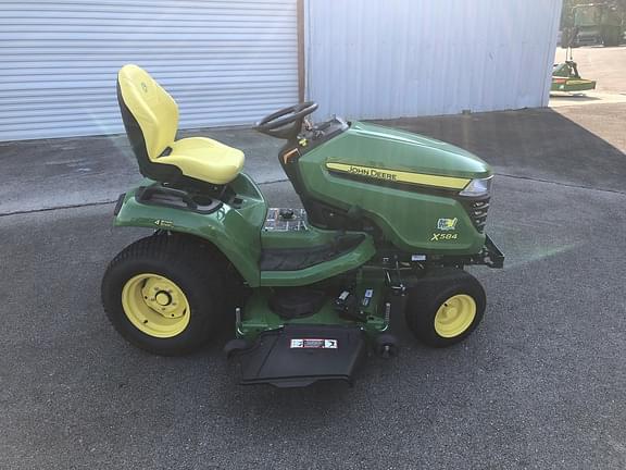 Image of John Deere X584 equipment image 1