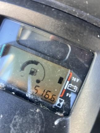 Image of John Deere X590 equipment image 3