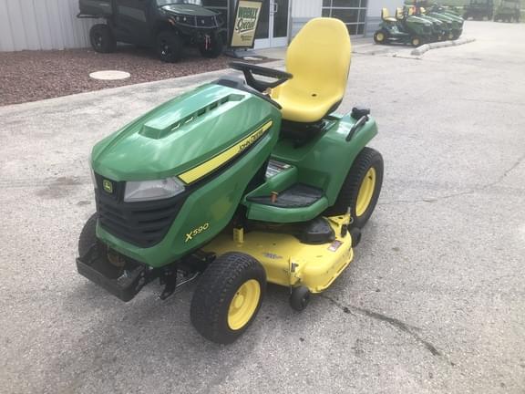 Image of John Deere X590 equipment image 1