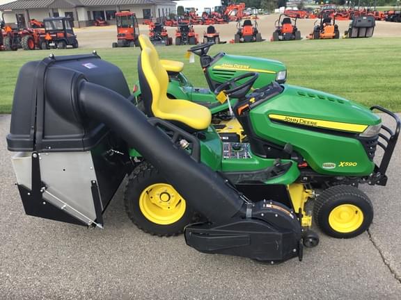 Image of John Deere X590 equipment image 1