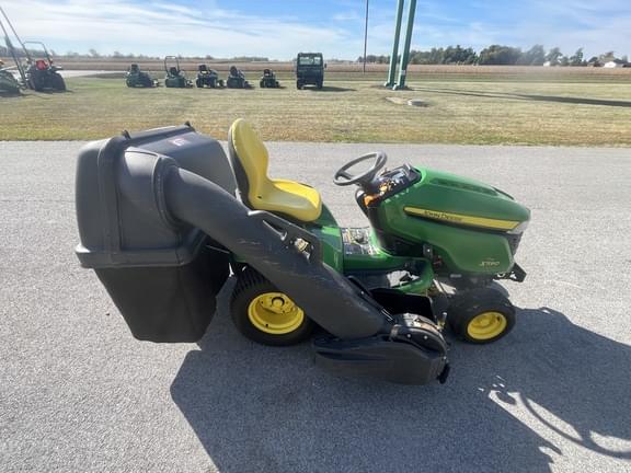 Image of John Deere X590 equipment image 3