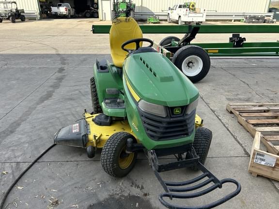 Image of John Deere X590 equipment image 2