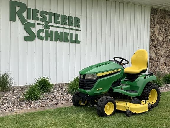 Image of John Deere X590 Primary image