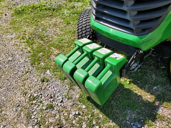 Image of John Deere X590 equipment image 4