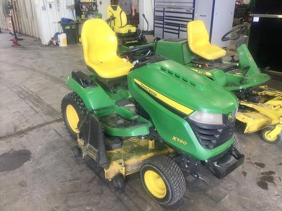 Image of John Deere X590 equipment image 1