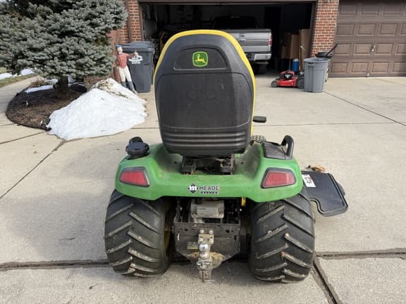 Image of John Deere X590 equipment image 3