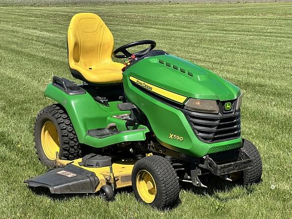 Image of John Deere X590 Primary image