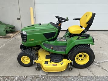 Main image John Deere X730