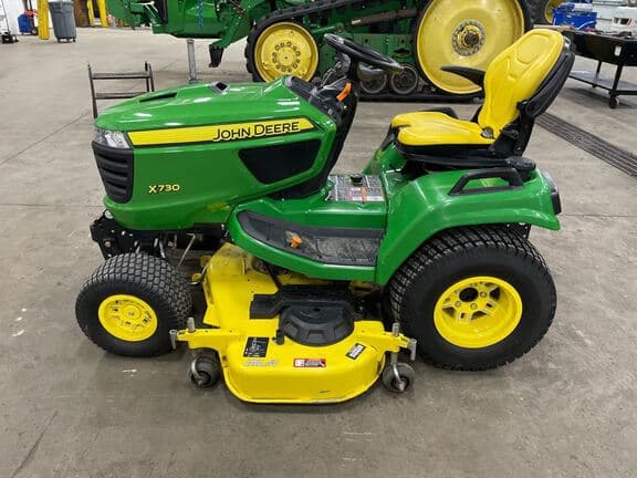 Image of John Deere X730 equipment image 1