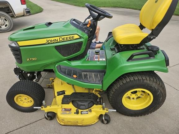 Image of John Deere X730 Primary image