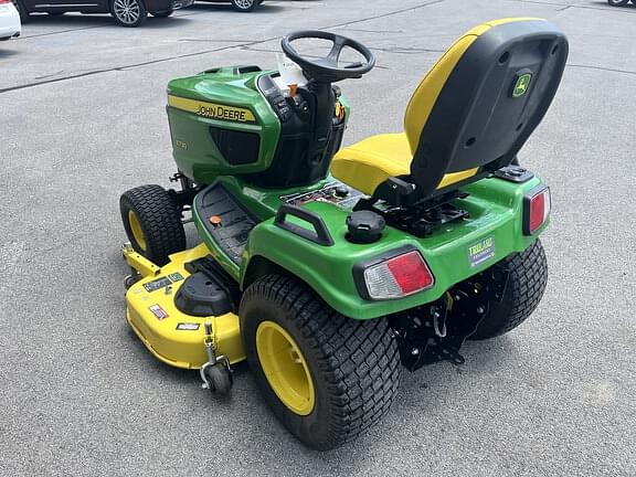 Image of John Deere X730 equipment image 4