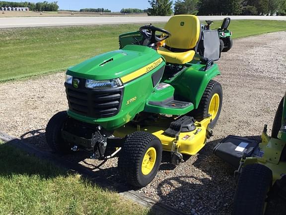 Image of John Deere X730 Primary image