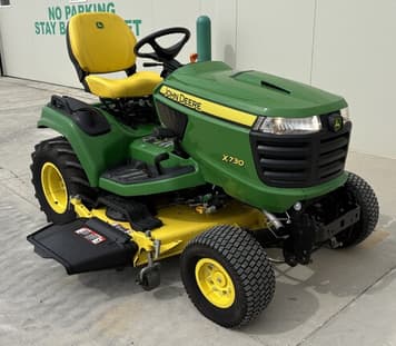 Main image John Deere X730