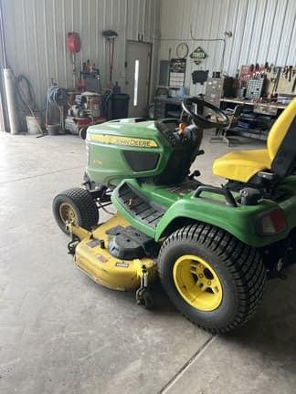 Image of John Deere X730 equipment image 2