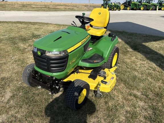 Image of John Deere X730 equipment image 1