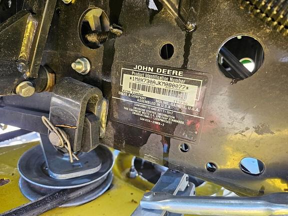 Image of John Deere X730 equipment image 4