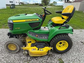 Main image John Deere X730