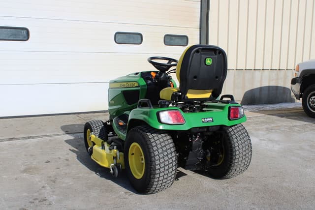 Image of John Deere X730 equipment image 4