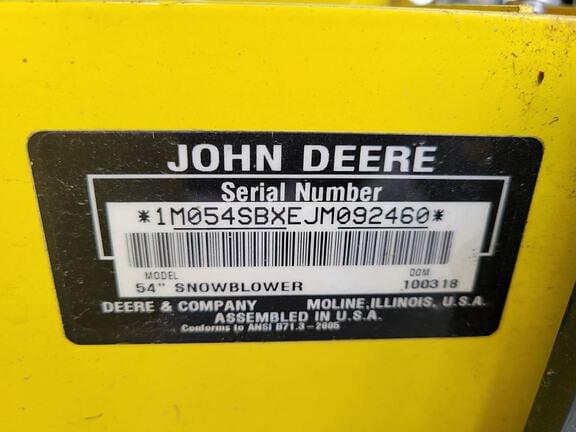 Image of John Deere X738 equipment image 4