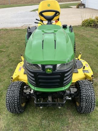 Image of John Deere X738 equipment image 3